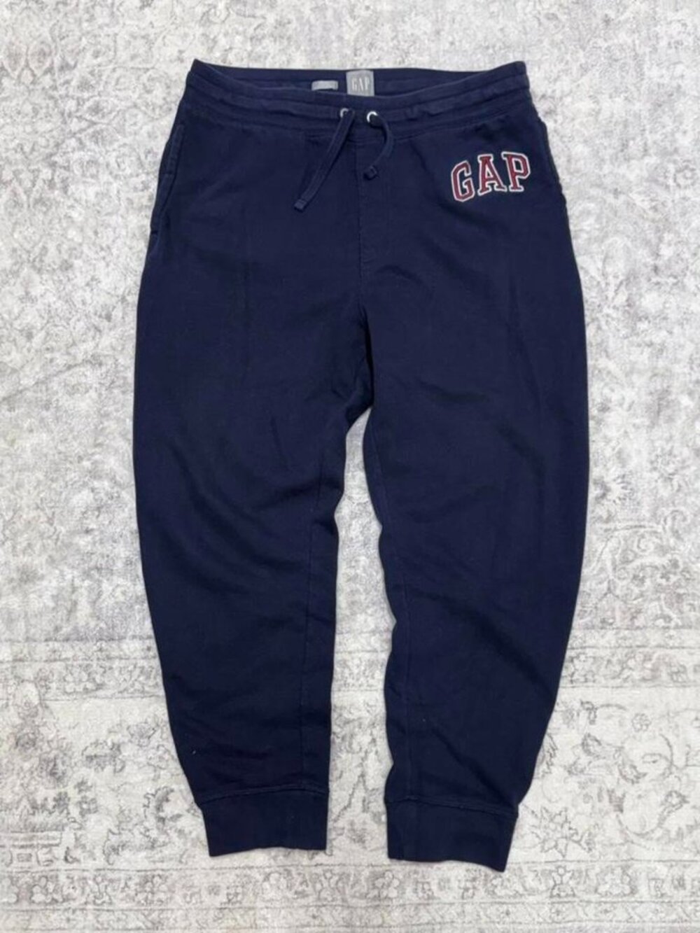 navy blue Gap sweatpants